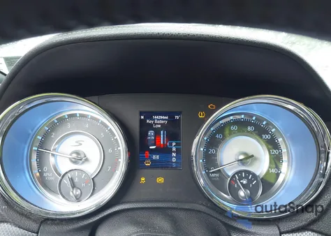 2014 Chrysler 300 300S из США, поврежденный, VIN 2C3CCAGGXEH353060